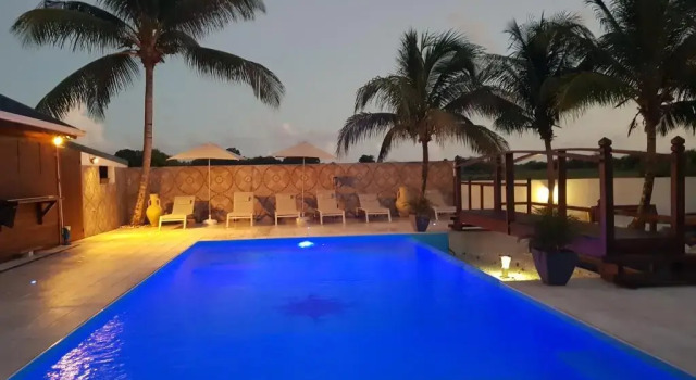 Бунгало Jardin Deden