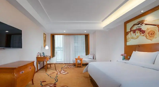 Vienna Hotel Anhui Bengbu Huaishang District Government Yongchang International, Rezerwuj Hotel Bengbu Anhui