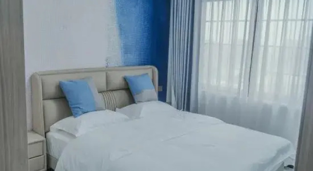 Люкс Deluxe с 3 комнатами Roman Homestay (Liupanshui)