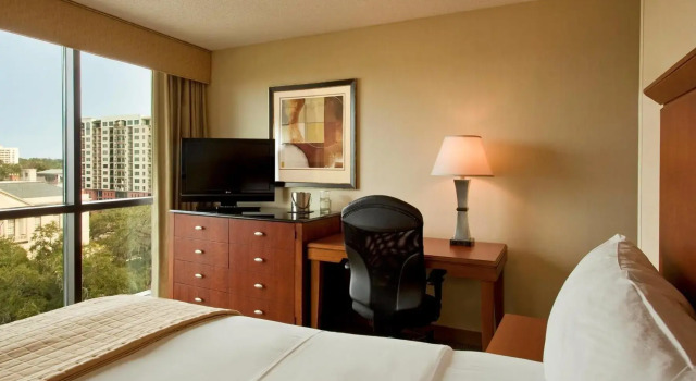 Двухместный номер Deluxe DoubleTree by Hilton Hotel Tallahassee