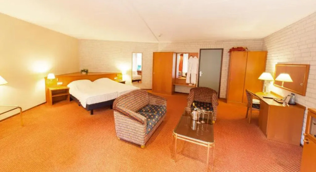 Двухместный номер Comfort с балконом Fletcher Hotel-Restaurant De Scheperskamp