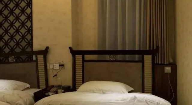 Люкс Deluxe Shanglin Fengqing Hostel