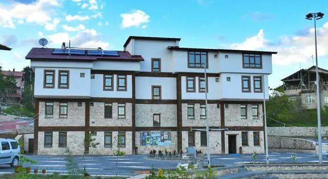 Kaşkaloğlu Hotel, Rezerwuj Hotel Hotele w East Anatolia Region z parkingiem, Parking