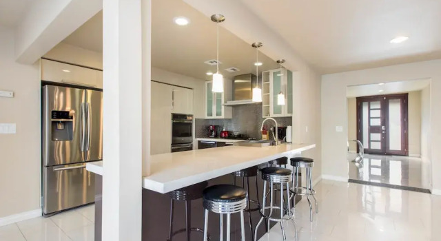 Vacation House in Palm Springs, Забронировать Вилла Отели Палм-Спрингса 4 звезды, 4*