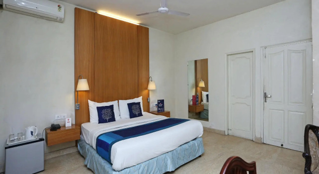 Super Hotel O Gem 92, Забронировать Отель Отели Нью-Дели с завтраком, Завтраки