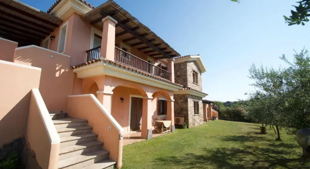 Le Dimore di Nettuno 2 With Pool, Забронировать Апартаменты/квартира Отели Ольбия с парковкой, рядом с Пляж Ло-Сквало, Парковка