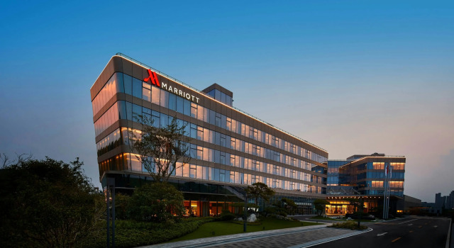 Xuzhou Marriott Hotel Lakeview