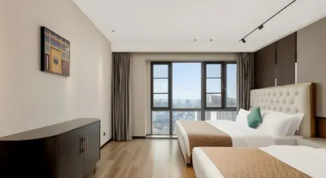 Люкс с 4 комнатами Alto Suites Apartment
