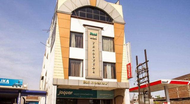 Hotel MM Yellowuds By OYO Rooms