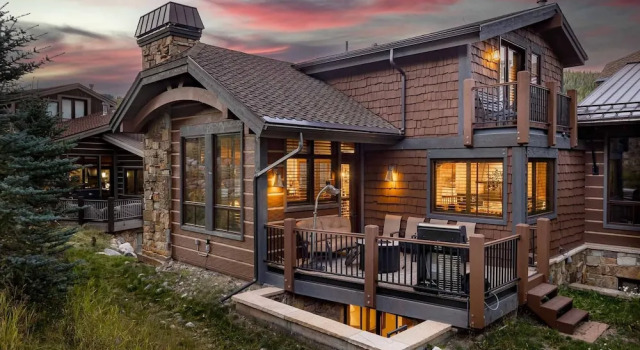 Amazing Pet-Friendly Executive Home, Ski-In Walk-Out - LR884 by Redawning, Забронировать Дом для отпуска Коппер-Маунтин Roosevelt National Forest