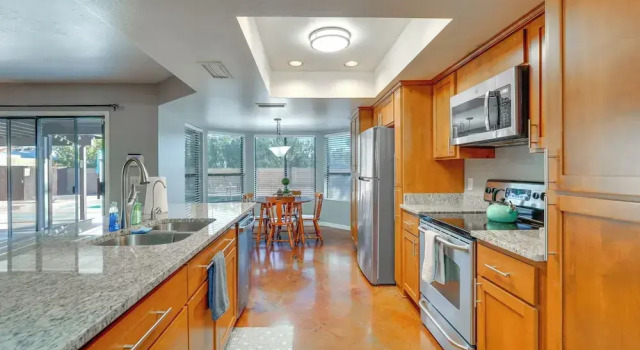 Коттедж 5 Mi to Asu: Tempe Home w/ Heated Pool & Fire Pit