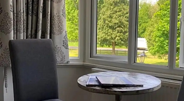Номер Deluxe The Maple Manor Hotel
