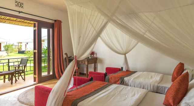 Moyoni Airport Lodge, Reserva ahora Hotel Hoteles de 3 estrellas en Hai, 3*