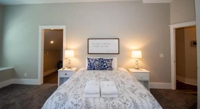 1 Marsh Hen Cove, Забронировать Отель Отели Фрипп-Айленд 3 звезды, 3*