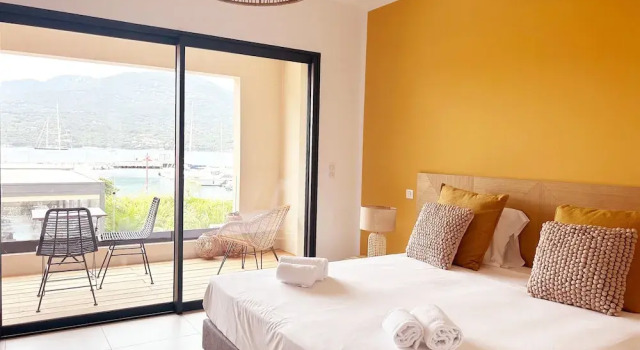 Двухместный номер Superior с балконом и с видом на море Hôtel A Stretta