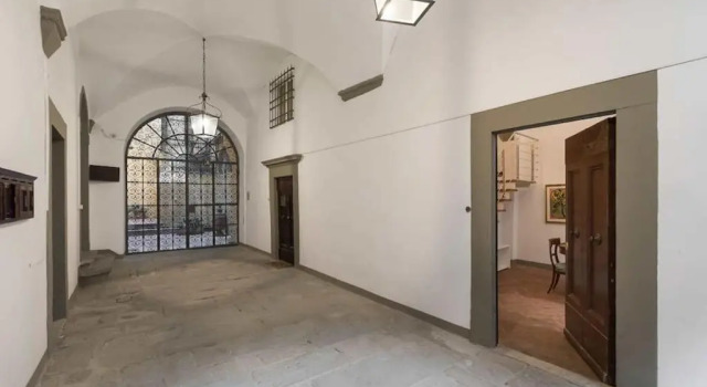 Pontevecchio Luxury Suite AMAZING LOCATION! hosted by Sweetstay, Забронировать Отель Палаццо Питти Флоренция, рядом с Дом Буонаротти
