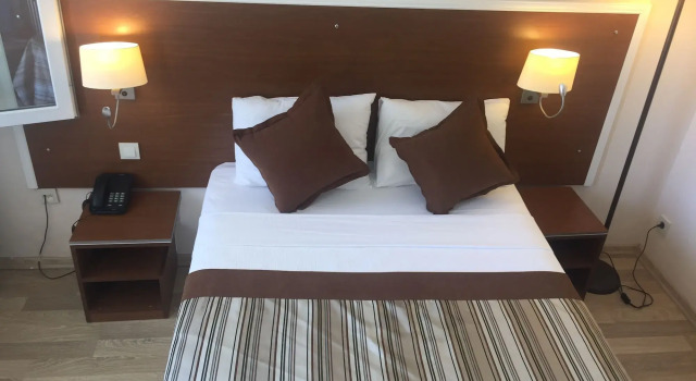 Grand Esentepe Otel, Rezervovat Hotel Gumbet 