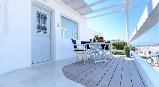 Студия с балконом Melesio Studios Mykonos Town