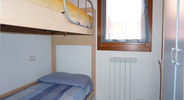 Nice Third Floor Apartment With Lift and Swimming Pool, Забронировать Апартаменты/квартира Каорле Линьяно-Ривьера