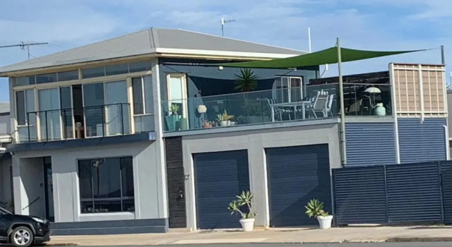 crystal blue apartment, Book Apartment Port Vincent Yorke Peninsula