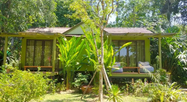 Бунгало Standard Baan Bua Cottage SHA EXTRA PLUS B5510
