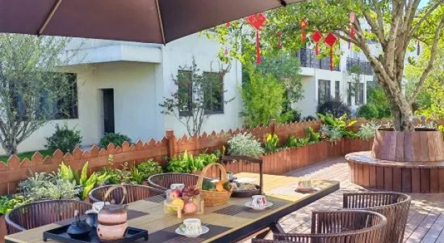 Banshan Yunzhu • Designer Courtyard Boutique Stay (Wudang Scenic Spot Ticket Office)