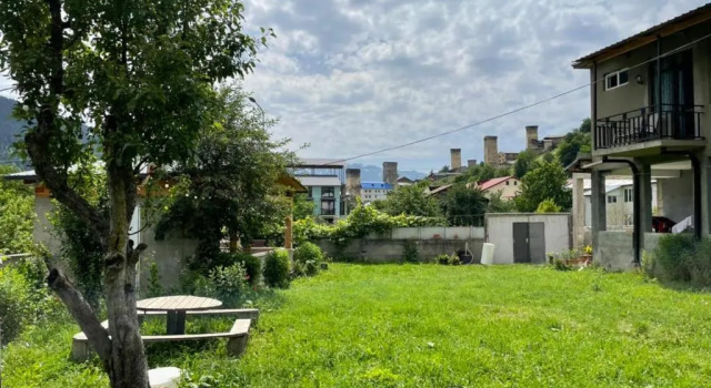 Номер Standard Teonas Guesthouse in Mestia