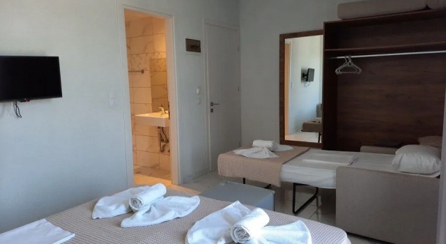Alma Elegant rooms, Book Hotel Siviri 
