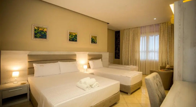 Habitación triple Estándar Hotel Valz