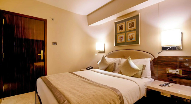 Hotel Sai Palace Grand Malad
