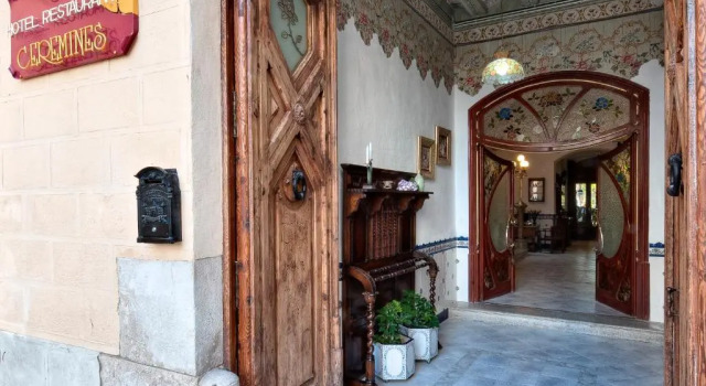 Hotel Restaurant Casa Ceremines, Varaa Hotelli Xerta El Baix Ebre