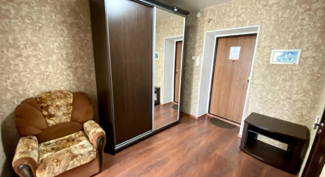 1-room apartment on st. Khabarovskaya 1, Prenota Appartamento The Central district 