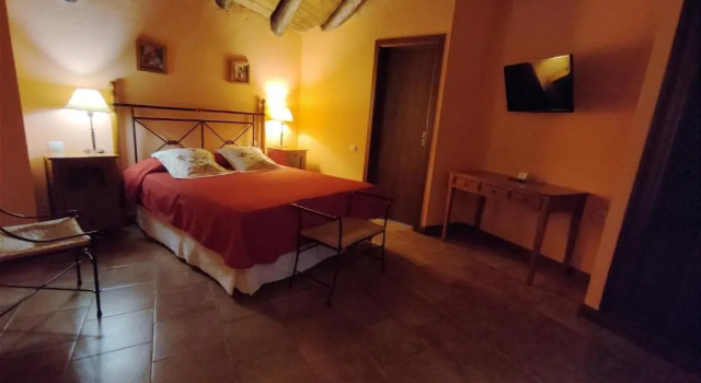 Hotel Albarrán, Book Hotel Hotels in Aragon with Parking, Parking