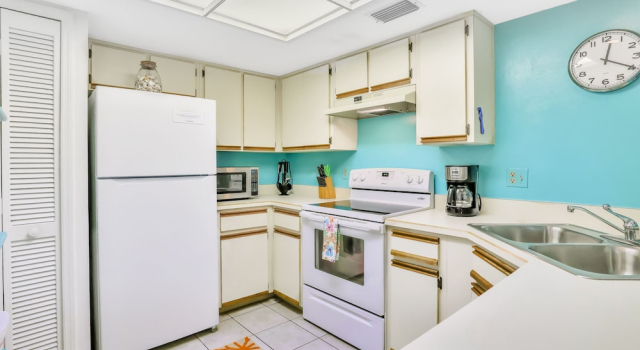 Sea Woods Condo 131 - Coastal Hide Away