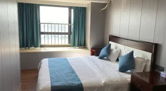 Люкс Business Aohua International Apartment Hotel