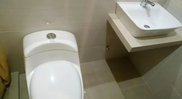 Кровать в общем номере Hostal Perla Real Inn