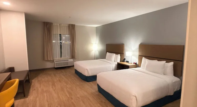 Четырёхместный номер Standard Mainstay Suites - Oklahoma City Airport