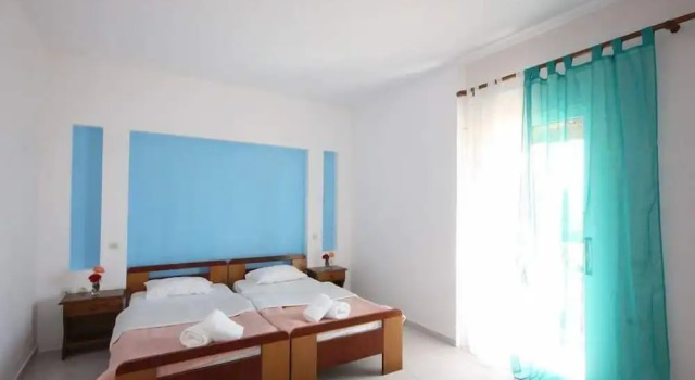 Студия с балконом Frida Apartments