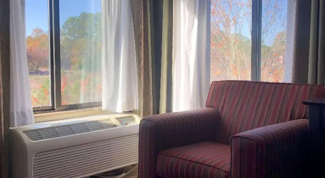 Номер Standard Best Western Plus Augusta North Inn & Suites