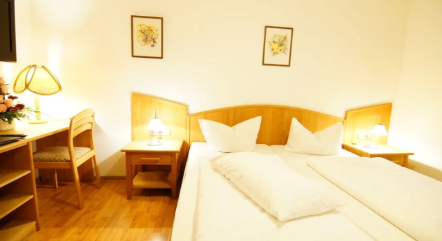 Трёхместный номер Comfort с 2 комнатами Hotel Spitzenpfeil