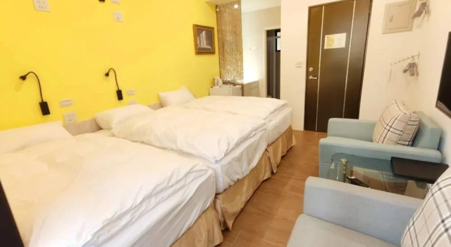 Camera tripla Comfort con balcone Donghae13.8