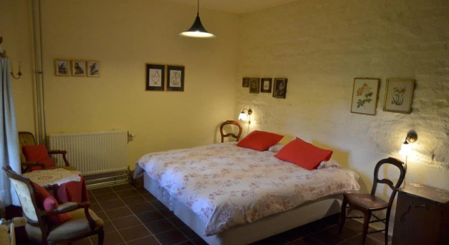 Aux Deux Coins Ronds, Rezerwuj Hotel Sippenaeken Liege