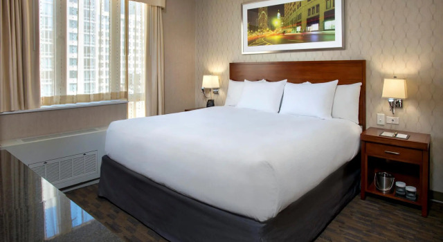 Двухместный номер Standard voco Times Square South New York by IHG