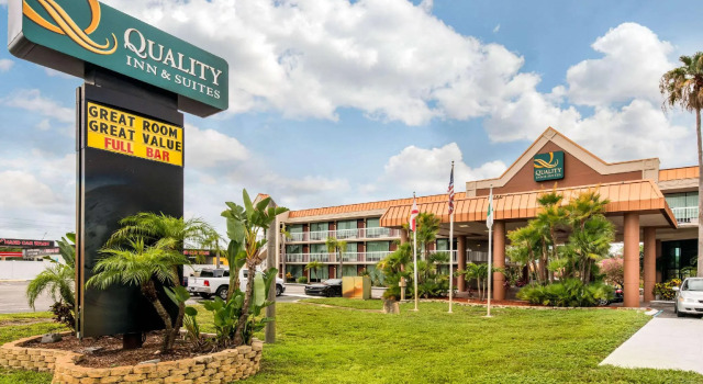 Номер Standard Quality Inn & Suites Tarpon Springs South