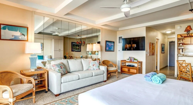 K B M Resorts- Wh1-1218 Stunning Studio, Whale Watching, big Ocean Views, Steps to Beach!