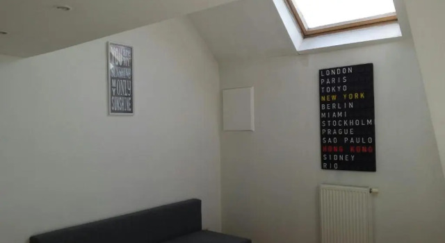 central duplex sleeps 4, Забронировать Отель Брюссель Брюссельский столичный регион, рядом с Церковь де-ла-Шапель