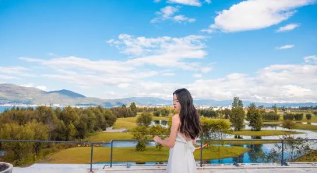 Luyinquan·Dali Yunshui Xiaozhu Seaview Resort Hotel, Prenota Resort Hotel a Dali con parcheggio, Parcheggio