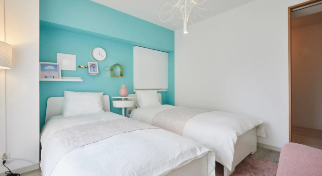 Designer's Apartment 2 bedrooms Shin-OKubo 3minutes walk 緑, Забронировать Апартаменты/квартира Токио Токийский столичный округ, рядом с Hanazono Gallery