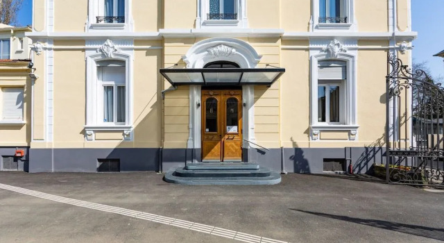 Berti Hotel - Mulhouse Centre Gare, Book Hotel Hotels in Haut-Rhin with Breakfast, Breakfasts