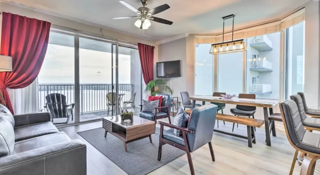 Family Resort Condo w/ 2 Pools: 1 Mi to Disney!